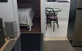 Living Waters Guest Cottage Motel, Kincardine Guest Resort